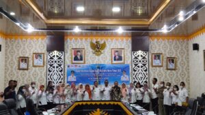 Wakil Walikota Metro membuka Acara Kegiatan Penguatan dan Monev Pelaksanaan Pusat Informasi Sahabat Anak (PISA)